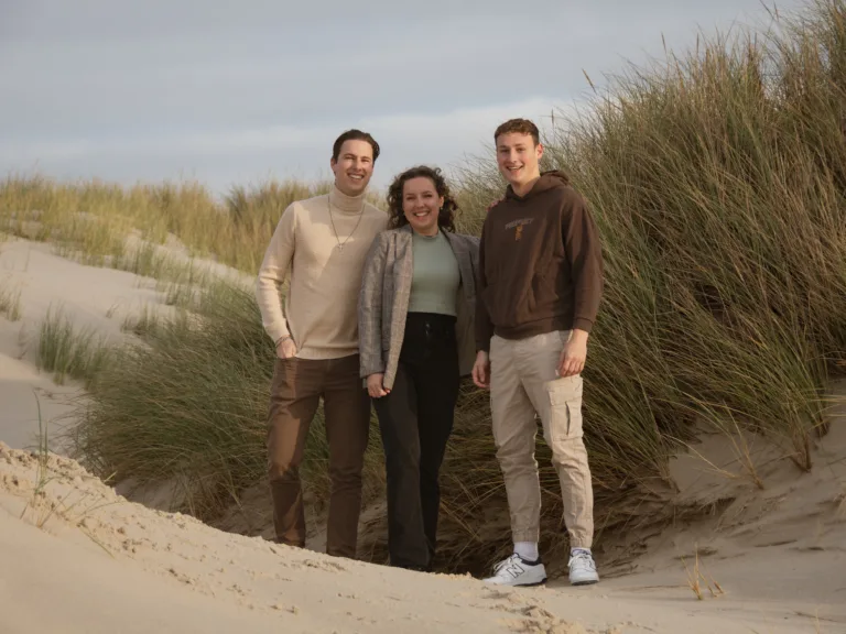portret fotoshoot broers zus duinen portretfoto